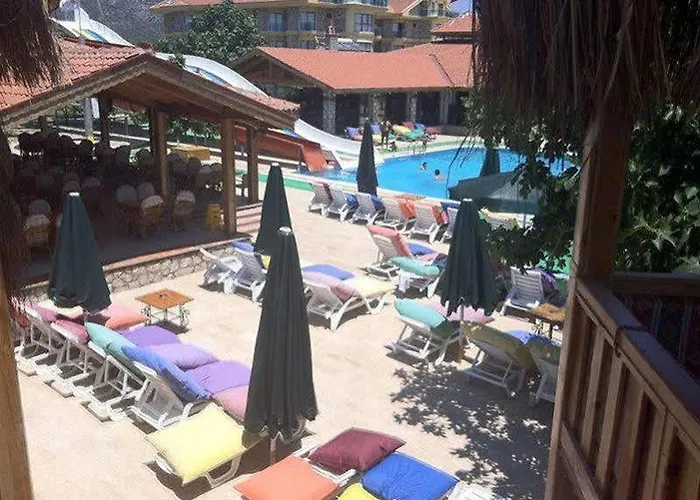 Adaburnu Golmar Эмеджик